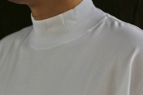 Graphpaper S/S Mock Neck Tee(GU212-70056B) style.2021.5.15.