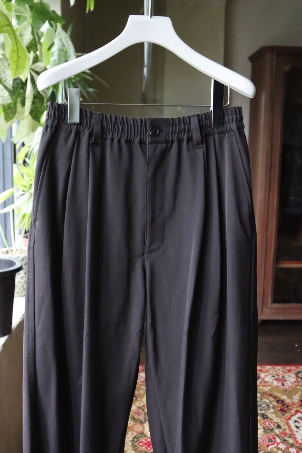 ヨーク 25FW パンツ Wool Washer Twill 2pleated Wide-leg Easy Trousers(YK25FW01054P)BLACK