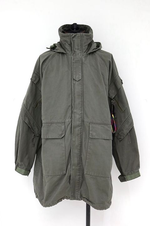 イズネス26AW  Ventilation Military Coat(26AW_27_1008AWCOAT02)KHAKI☆10月24日発売！