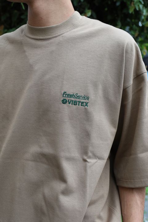 FreshService VIBTEX for FreshService S/S CREW NECK TEE (BEIGE) 5月31日(土)新作発売！