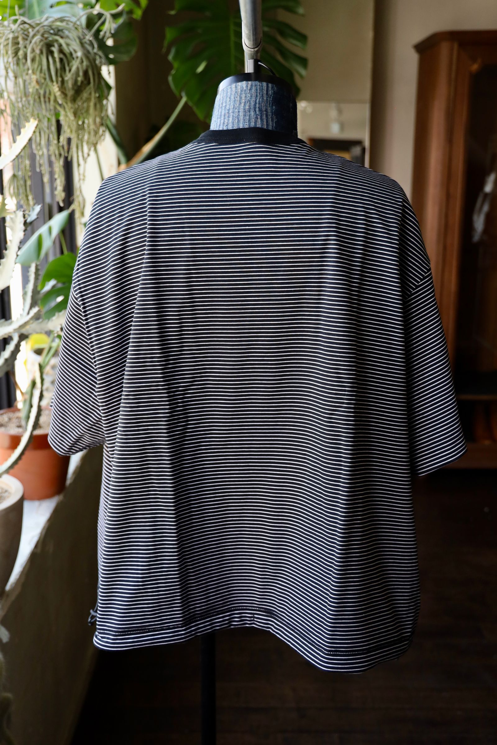 is-ness - イズネス25SS REVERSIBLE BALLOON BORDER T-SHIRT