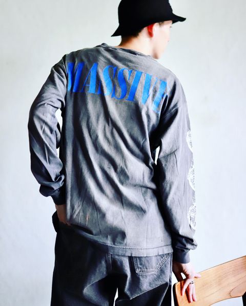 ©SAINT Mxxxxxx セントマイケル 23AW MASSIVE LS TEEスタイル