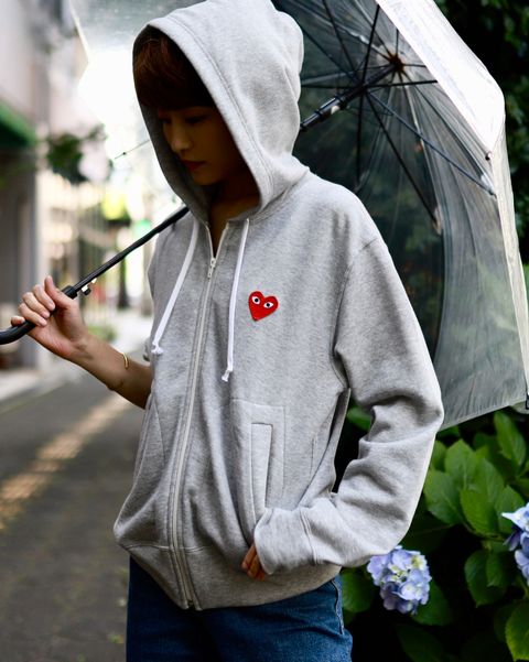 プレイコムデギャルソン PLAY SWEATSHIRT style.2023.6.23