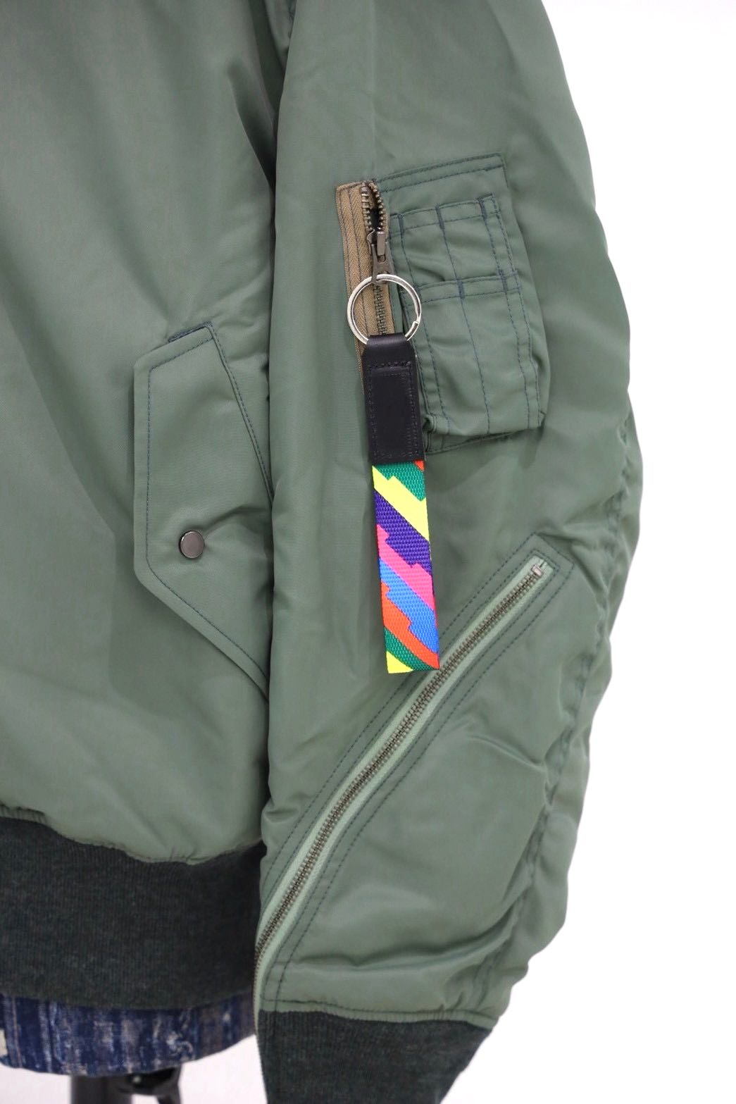 イズネス26AW Bomber Jacket(26AW_32_1008AWJK01)KHAKI☆9月19日(土)発売！