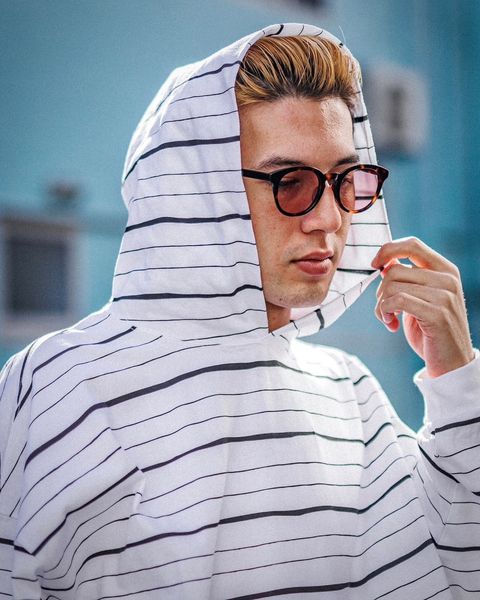 SFC HOODIE MIX SIDE STRIPE LS TEE (WHITE)1月25日(土)新作発売！