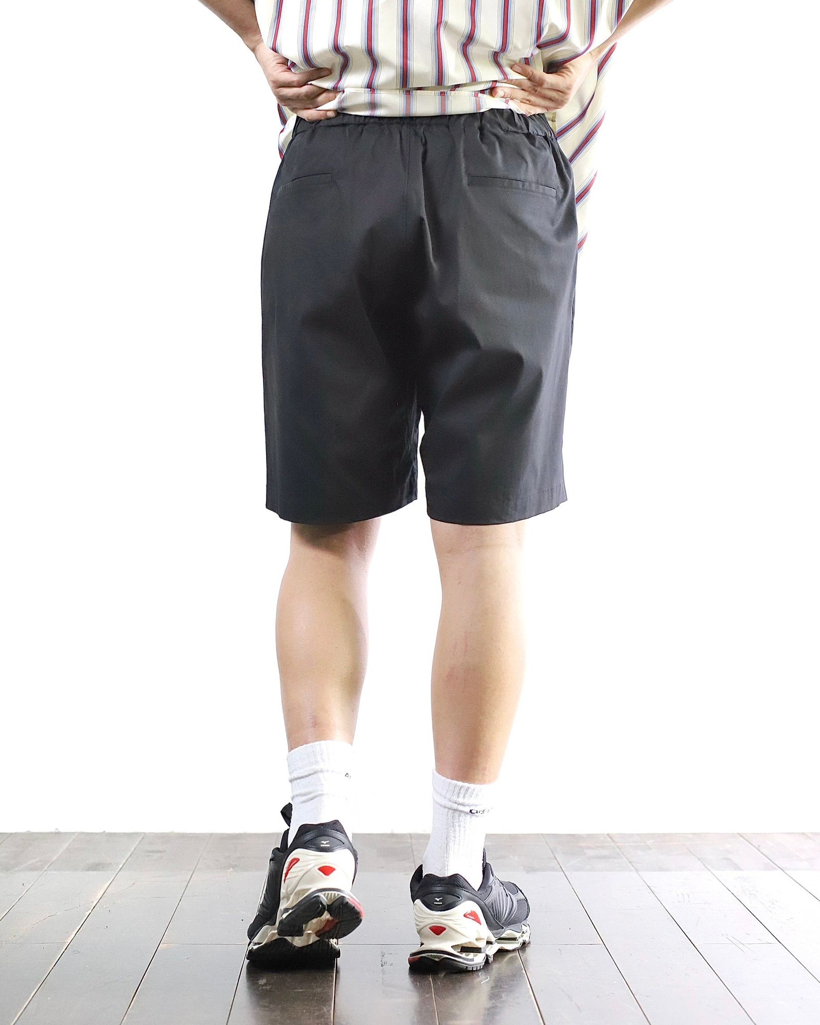 グラフペーパー Solotex Twill Wide Chef Shorts(GM252-40006B)BLACK