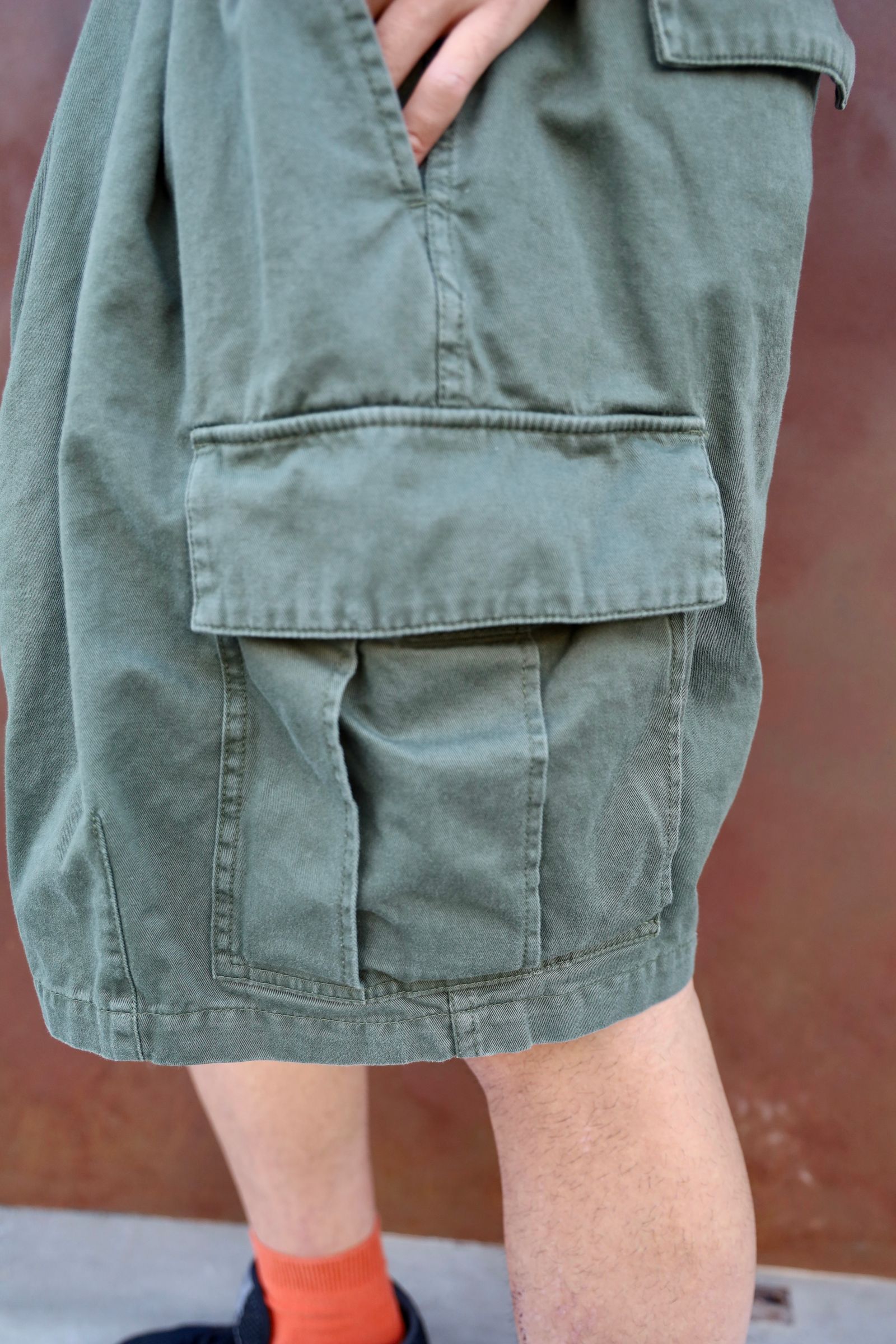 イズネス25SS BALLOON EZ CARGO SHORTS(1005SSPT04)KHAKI☆発売！
