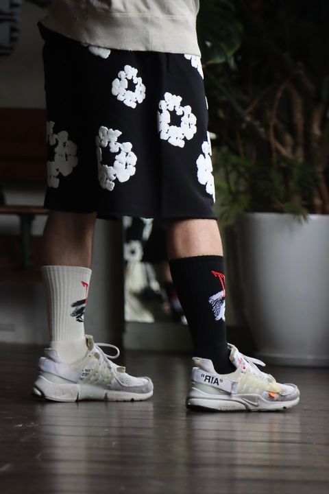 レディメイド×デニムティアーズSWEAT SHORTSスタイル