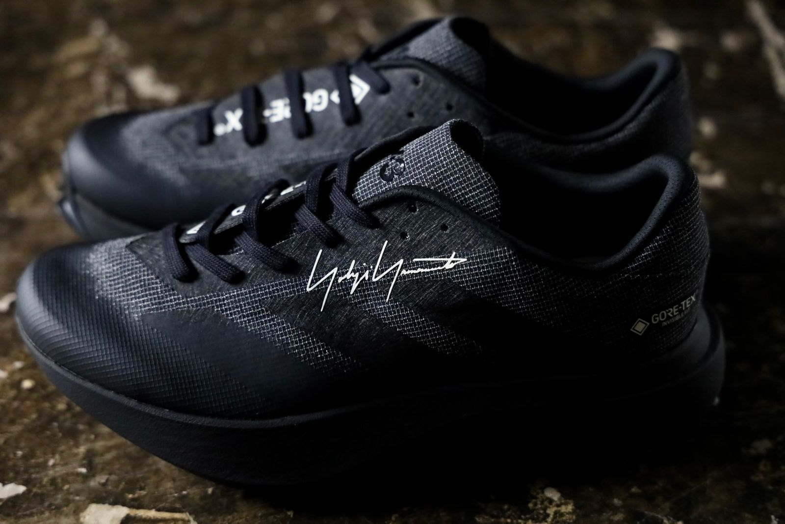 ワイスリー  Y-3 EVO SL ATR GTX Trainers(KI7881)BLACK☆新作発売！