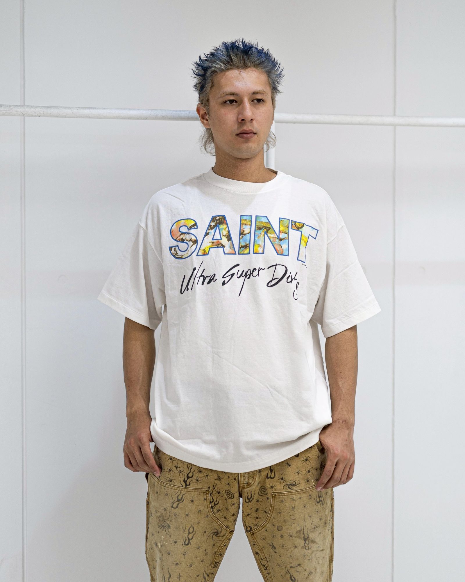 ©SAINT Mxxxxxx Ultra Super Dirty TEE MARKスタイル！