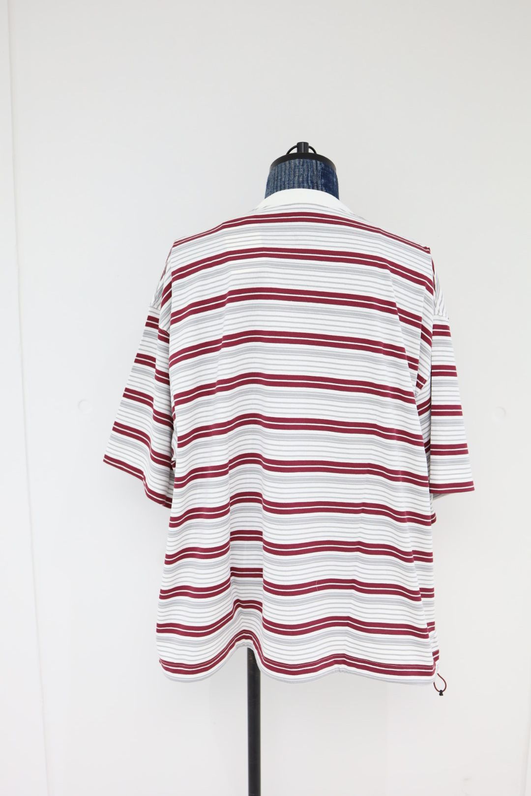 is-ness 26SS Border Balloon T-Shirt(26SS_48_1008SST01-B)WHITE x WINE☆新作発売！