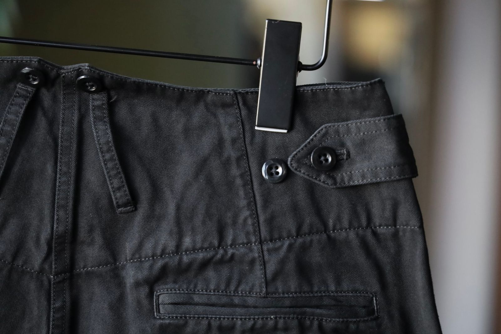 ヨーク 25FW "KATHARINE HAMNETT" Organic Cotton Wide-leg Work Pants(YK25FW01131P-KH)BLACK