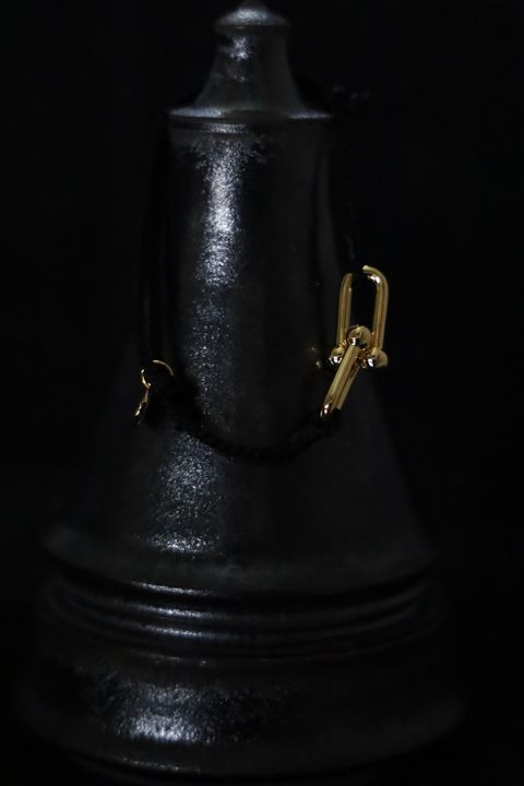 XOLO JEWELRY ショロジュエリー / Homage Link Silk Code Bracelet -Gold-(BLACK)☆11月15日(土)再入荷！