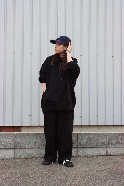 UNIVERSAL PRODUCTS YAAH HALF ZIP SWEAT HOODIE style.2022.9.11