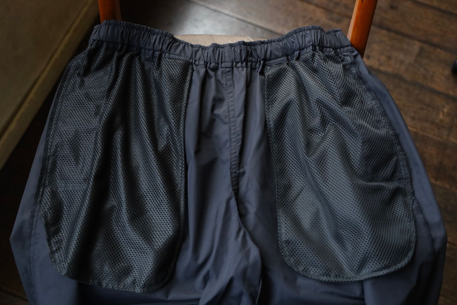 イズネス25SS EZ SHORTS(25SS_27_1007SSPT03)BLACK