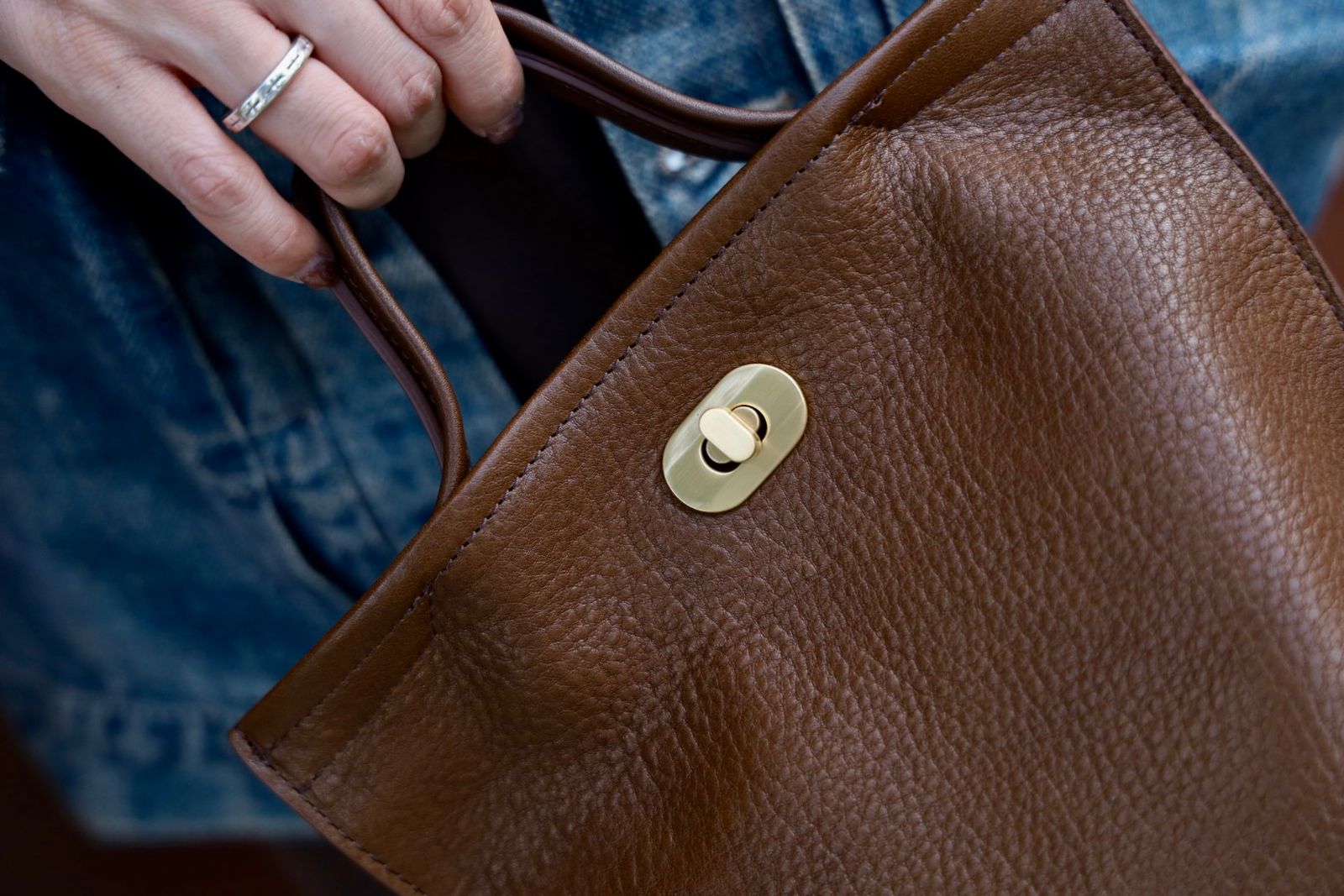 Hender Scheme - エンダースキーマ バッグ twist hand bag small(zw-b