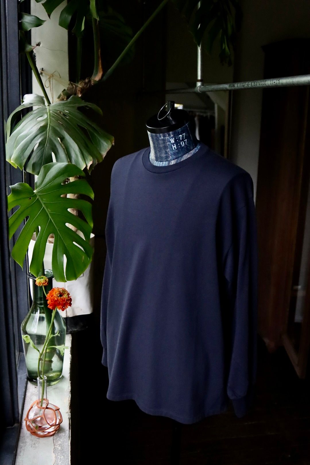 A.PRESSE Cashmere Blend L/S T-Shirt"NAVY"スタイル