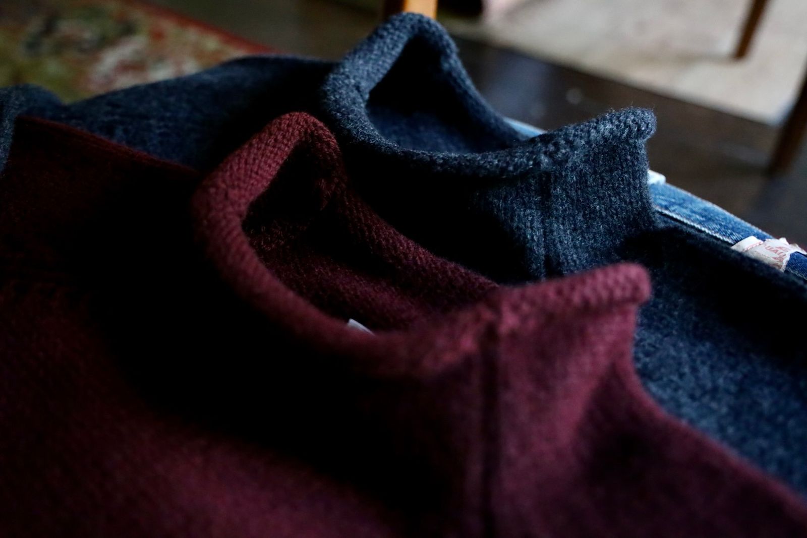 アプレッセ Roll Neck Sweater(24AAP-03-08K)BURGUNDY