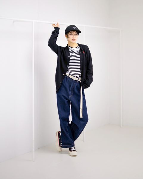 PLAY COMME des GARCONS V-NECK CARDIGAN DOUBLE BURGENDY EMBLEM style.2025.11.12