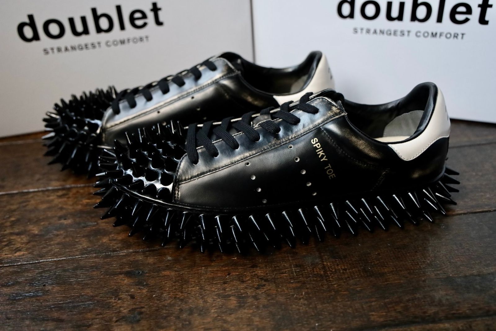 doublet 25AW スニーカーSPIKY LEATHER SNEAKER (25AW76FT63)BLACK☆7月12日(土)発売！