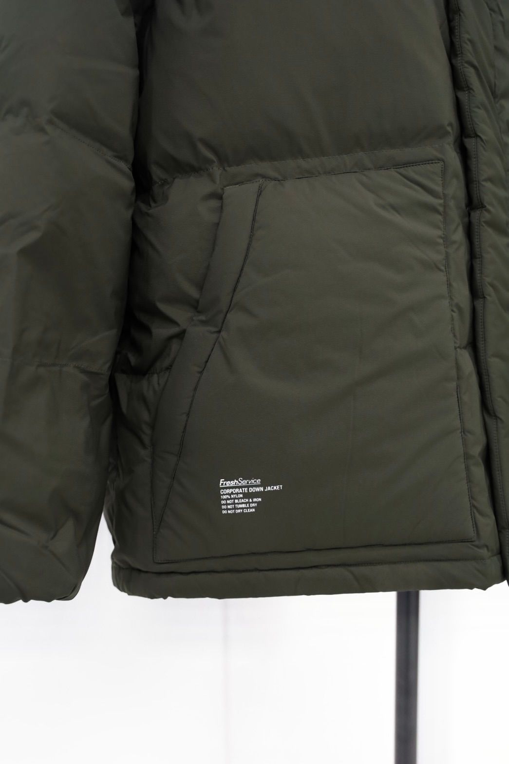 フレッシュサービス CORPORATE DOWN JACKET(FSC253-10185)KHAKI★10月18日(土)発売！