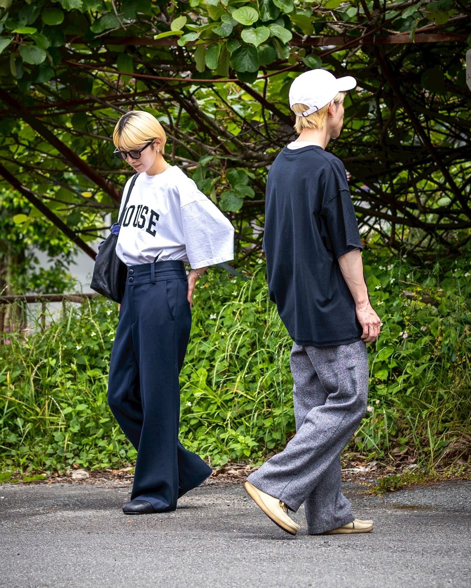 ISNESS MUSIC/ TECHNO T-SHIRT&HOUSE FLOCKY PRINT T-SHIRT STYLE
