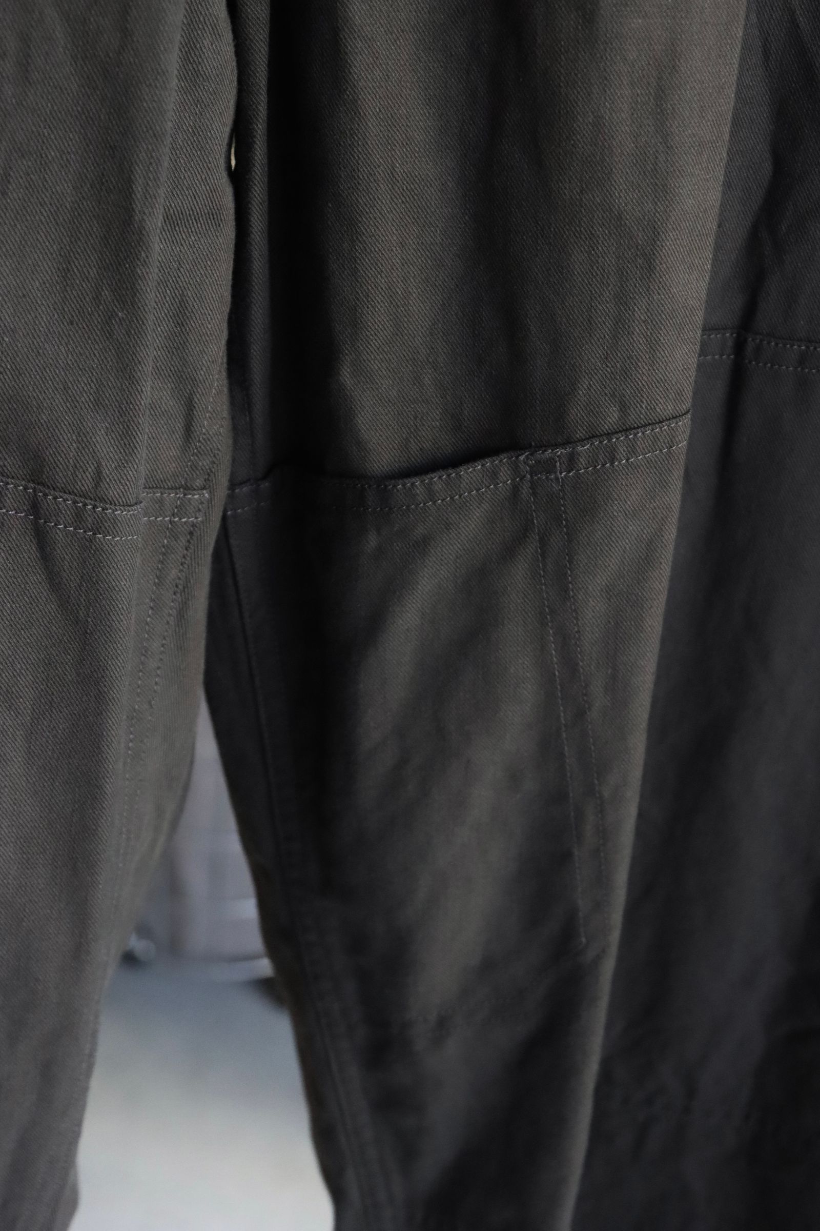 blurhms 25FW Cotton Serge Work Pants(BHS25F028)InkBlack