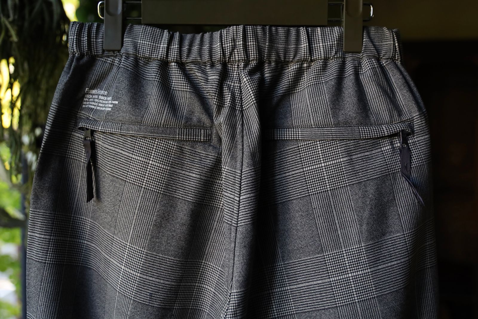 フレッシュサービス TECH WOOL TRACK PANTS(FSC244-40172)GRAY CHECK☆再入荷しました！