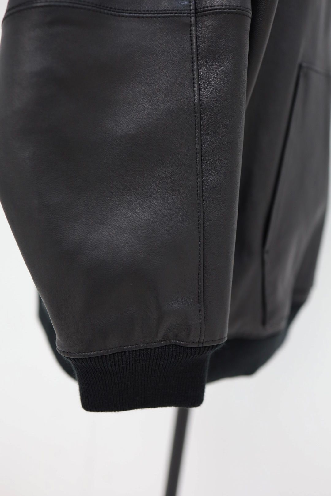 グラフペーパー 26SS Bonded Leather Hooded Pullover(GM261-30409)BLACK☆2月7日(土)発売！