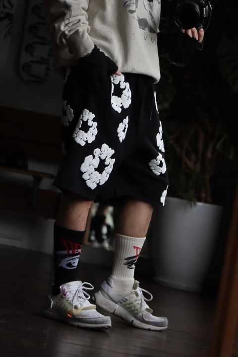 レディメイド×デニムティアーズSWEAT SHORTSスタイル