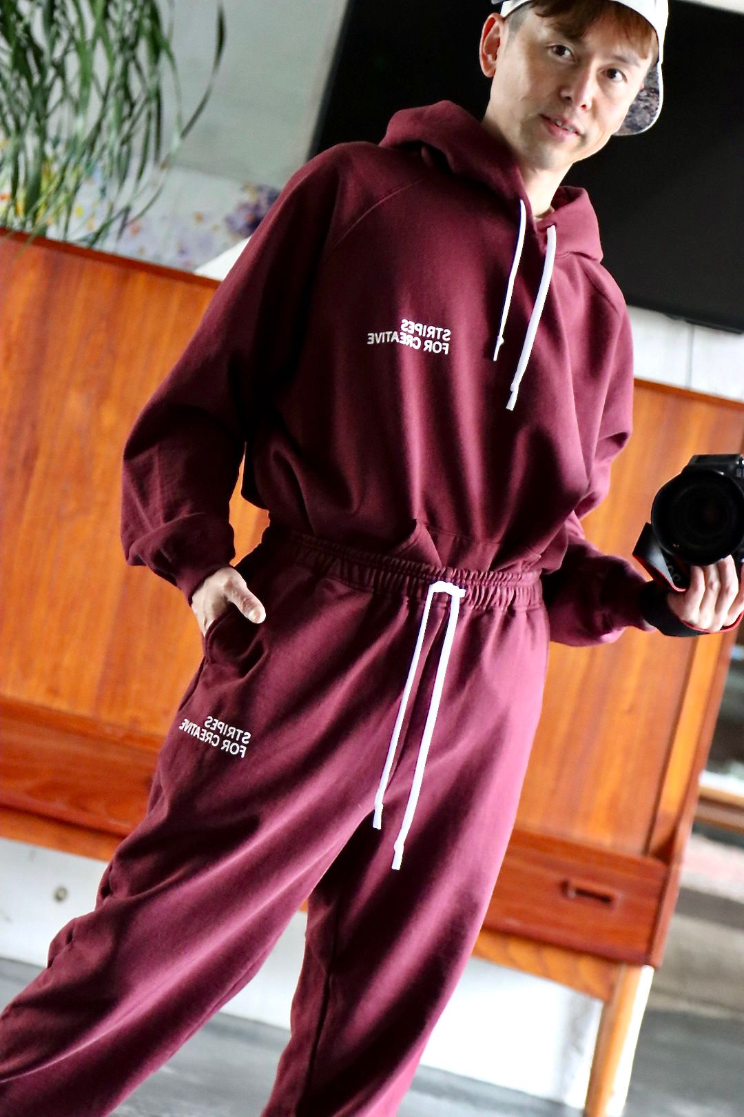 S.F.C RAGLAN HOODIE"BURGUNDY"style.