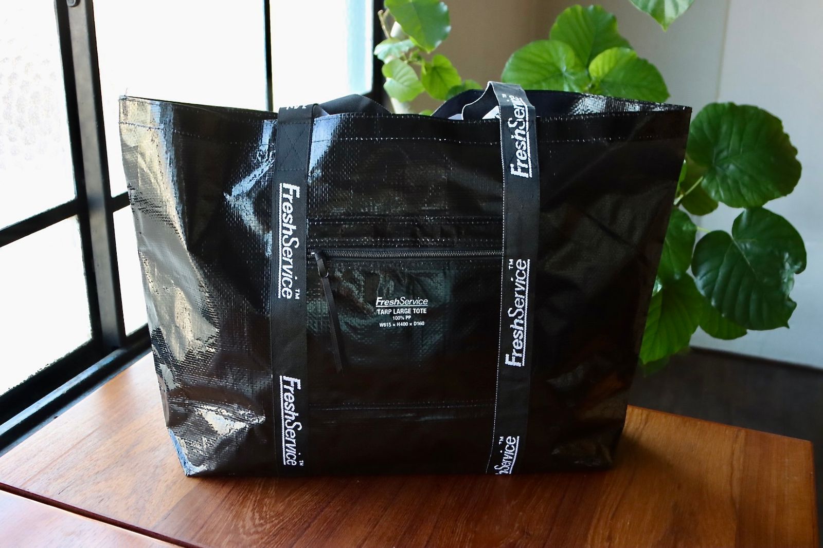 フレッシュサービストートバッグ TARP LARGE TOTE (BLACK)