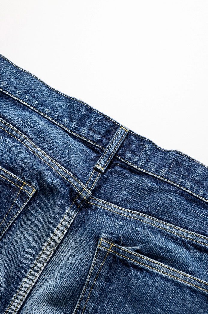 ファンダメンタル デニムCLASSIC STRAIGHT DENIM CS114(FA24MG114)INDIGO