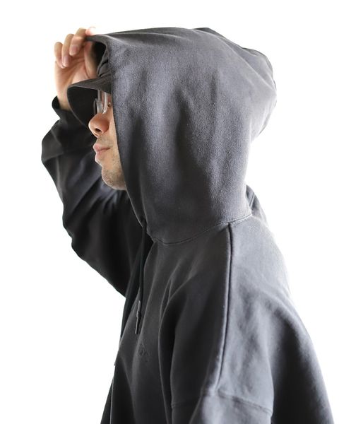 S.F.C 新作MOUNTAIN PARKA スタイル 2024.1.23