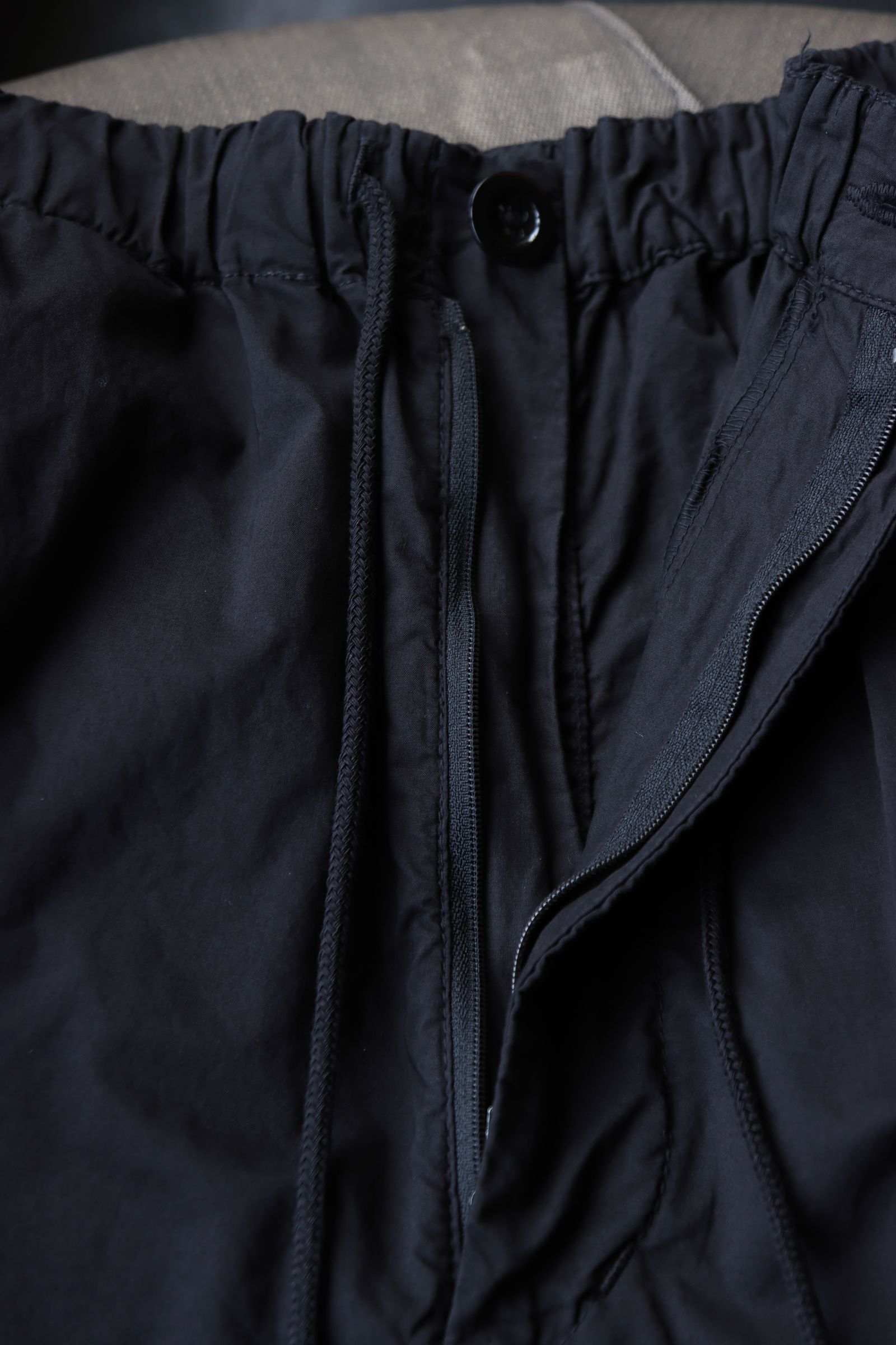 グラフペーパー 25SS Garment Dyed Typewriter Parachute Pants(GM251-40090B)BLACK