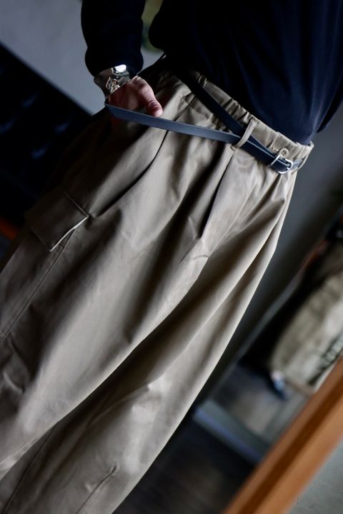 is-ness バルーンカーゴパンツ BALLOON CARGO EZ PANTSスタイル