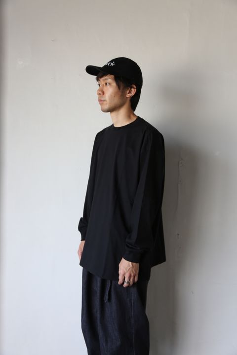 Graphpaper L/S Oversized Tee BLACK Style.2020.8.28.