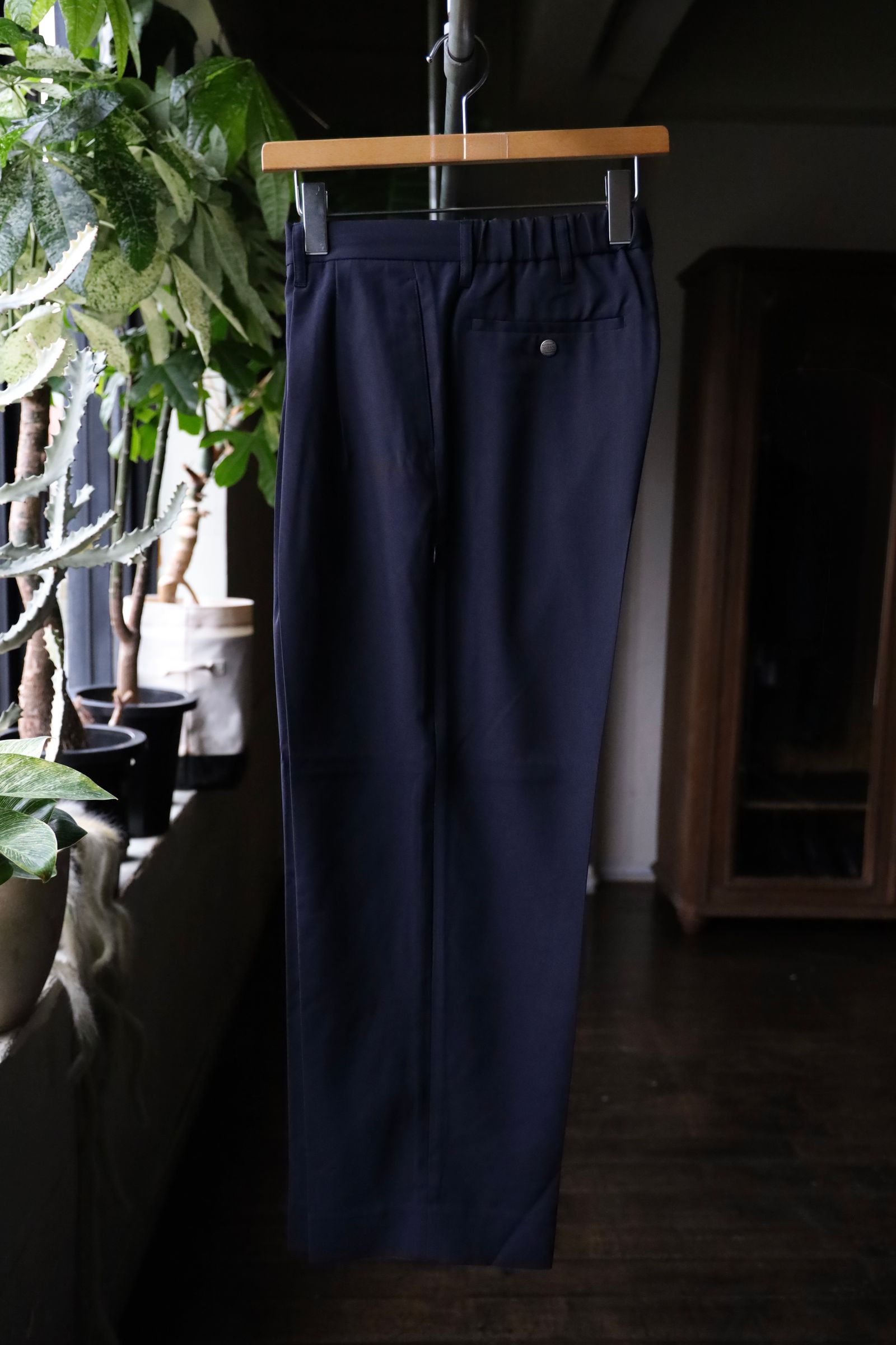 deres Hazel / stem pants dark navy新品未使用 Hazel/stem pants – deres.online