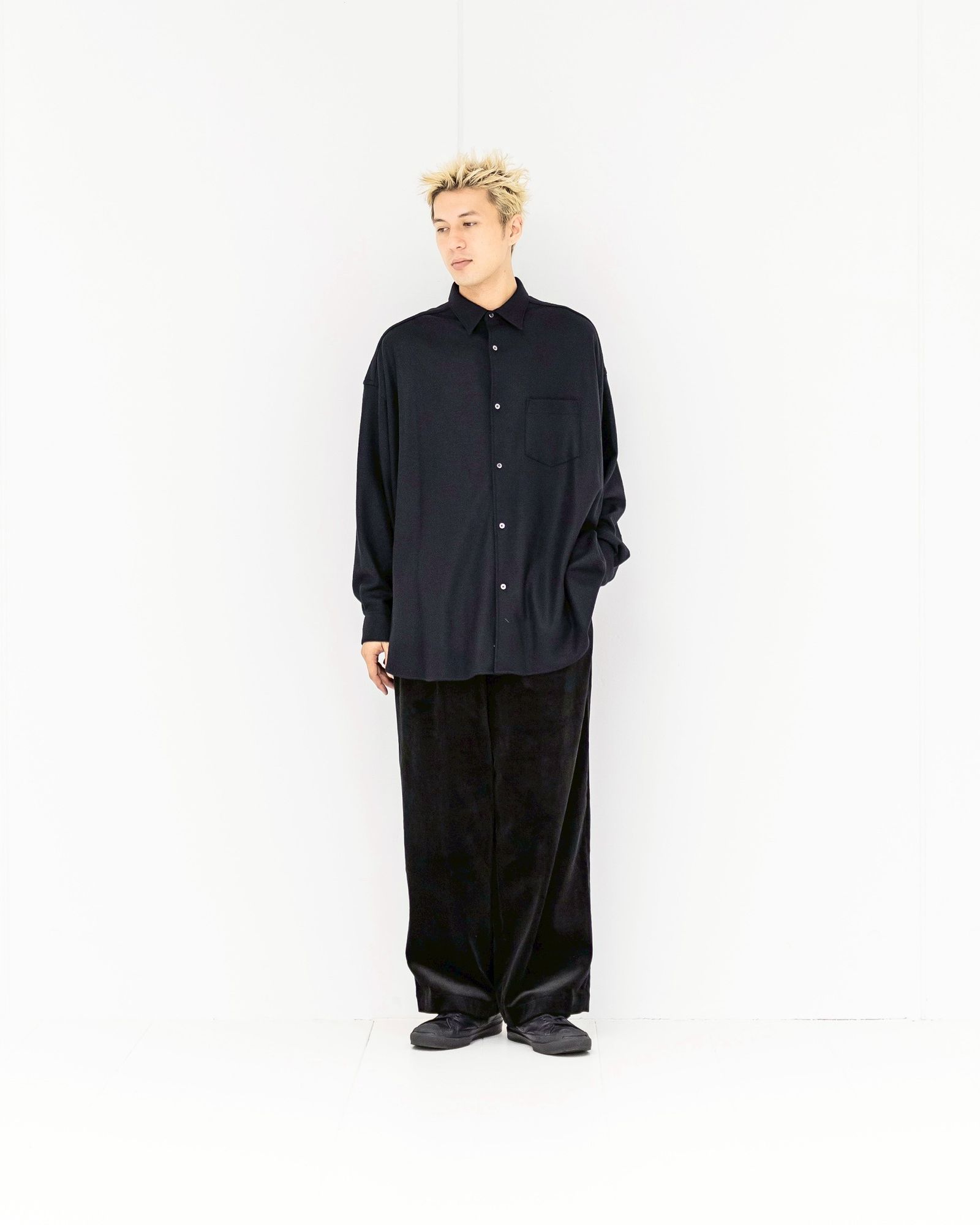 Graphpaper Wool Smooth Flannel Oversized Regular Collar Shirt 10月4日(土)新作発売！