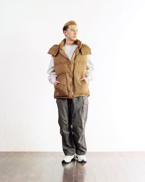 FreshService CORPORATE DOWN VEST 10月12日新作発売！