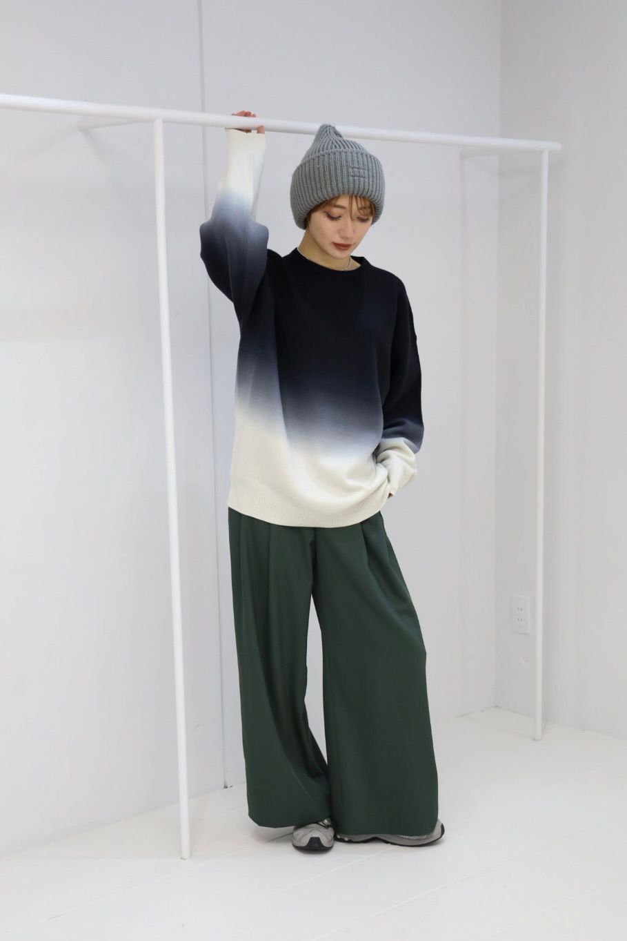 Graphpaper Gradient Dyed Crew Neck Knit STYLE 2025.10.28