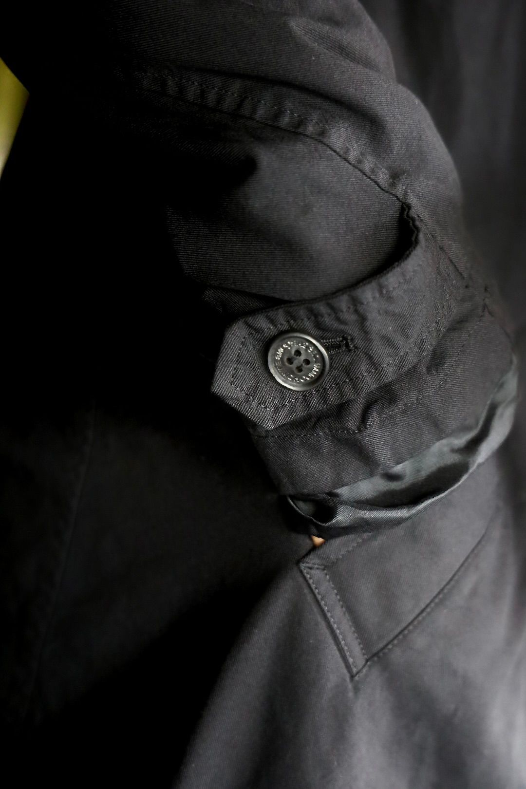 COMME des GARCONS HOMME エステルツイル製品染めコートスタイル.2025.9.5.