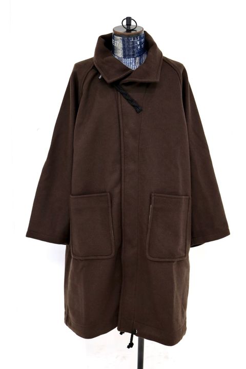 イズネス26AW  Duffle Smock Long Coat(26AW_35_28AWCOAT02)BROWN☆10月10日(土)発売！