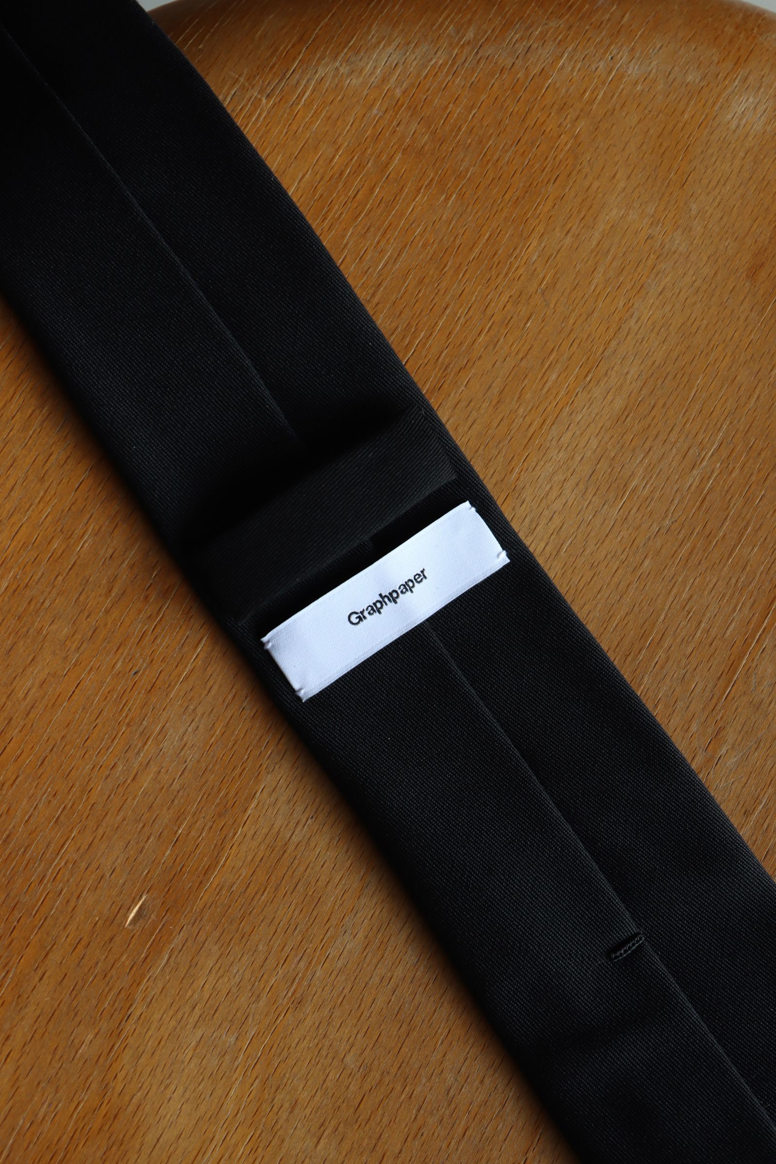 グラフペーパー Scale Off Wool Necktie(GU253-90178B)BLACK☆8月23日(土)発売！