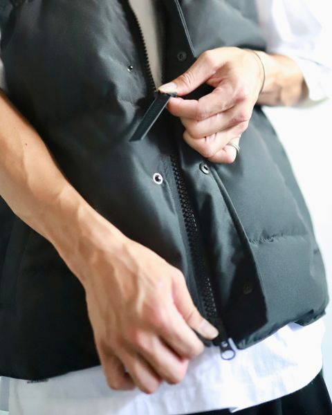 CANADA GOOSE 23AW GARSON VEST BLACK LABEL(4151MB) BLACKスタイル