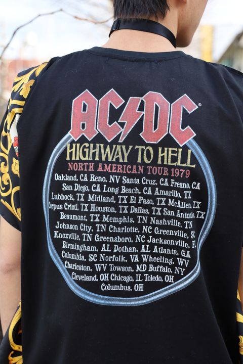 ジュンヤワタナベ マン AC/DC スカーフTシャツ 新作発売！