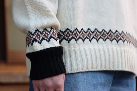 JUNYA WATANABE COMME des GARCONS MAN ウールジャガードニット求心柄"WHITE"style