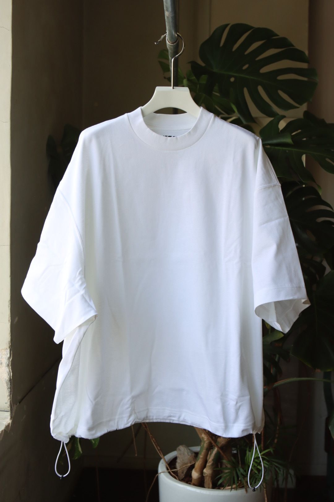イズネス22SS BALLOON T-SHIRT(31SSSH05)WHITE
