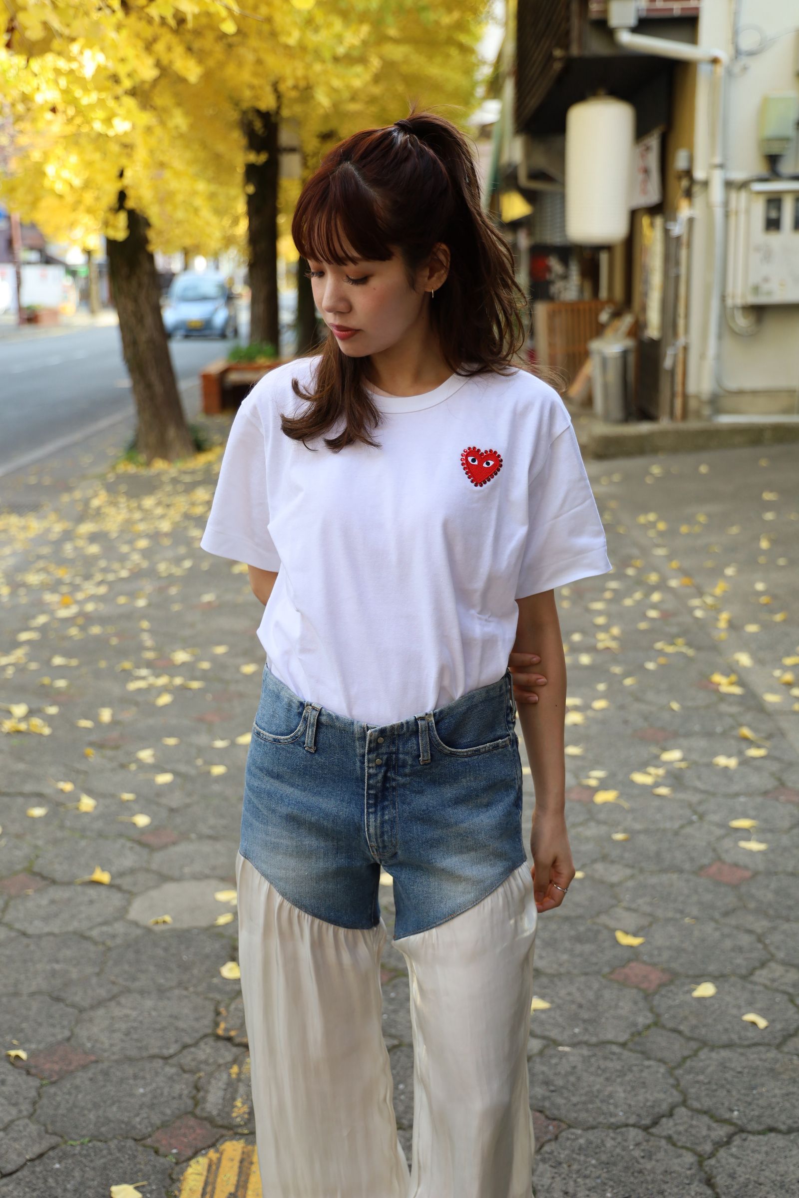 【COMME des GARCONS】ラインストーン ロゴ Tシャツ ラインストーン】プレイコムデギャルソン デザインTシャツ