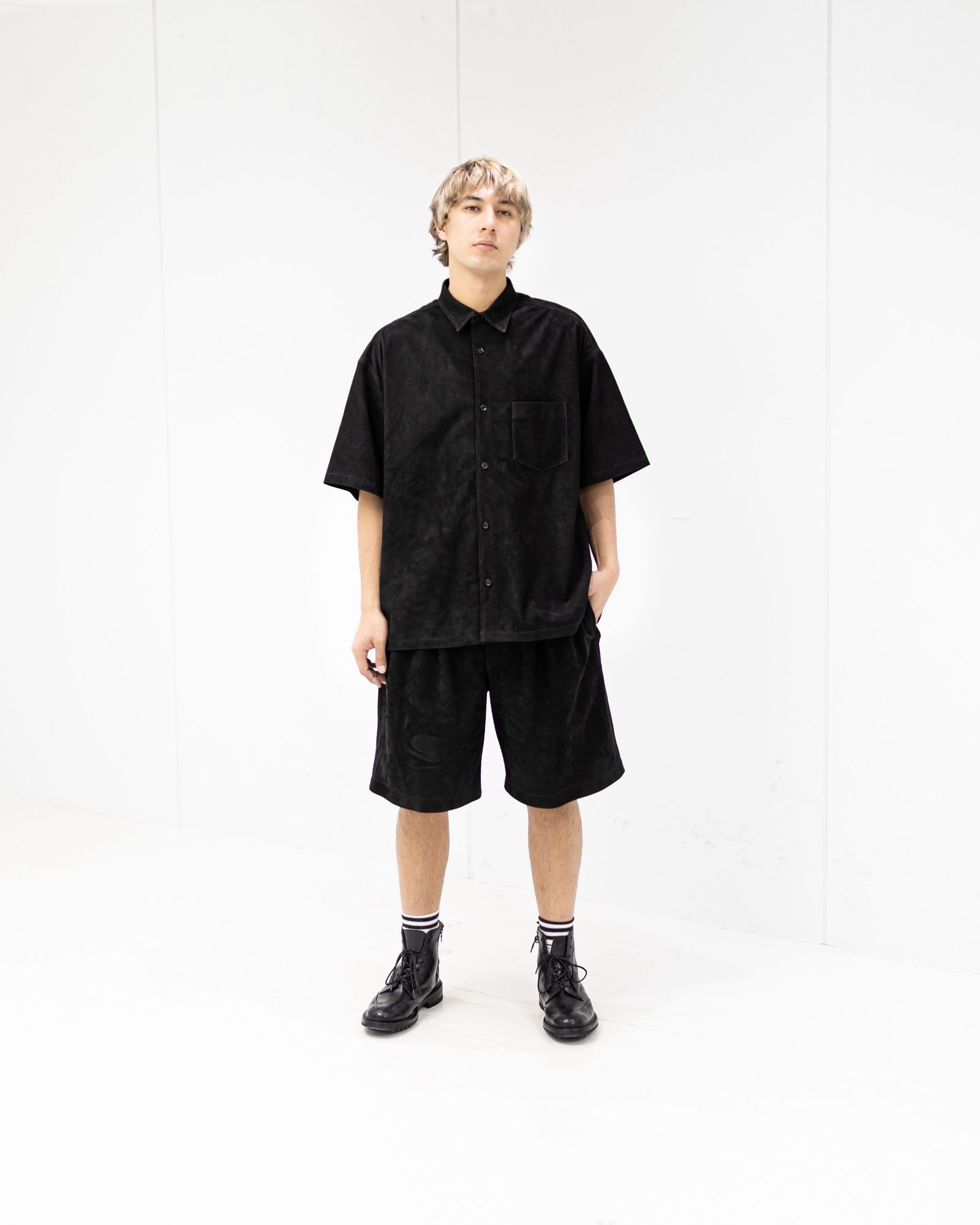 Graphpaper Cow Nubuck Leather S/S Oversized Regular Collar Shirt 2月28日(土)新作発売！